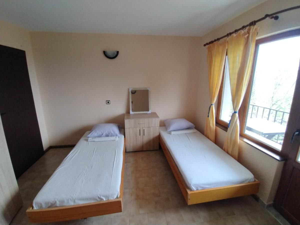 Prostor Guest House Byala  Buitenkant foto