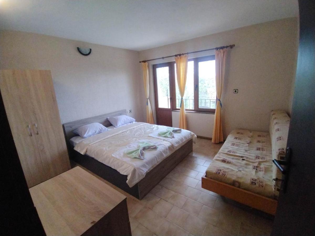 Prostor Guest House Byala  Buitenkant foto