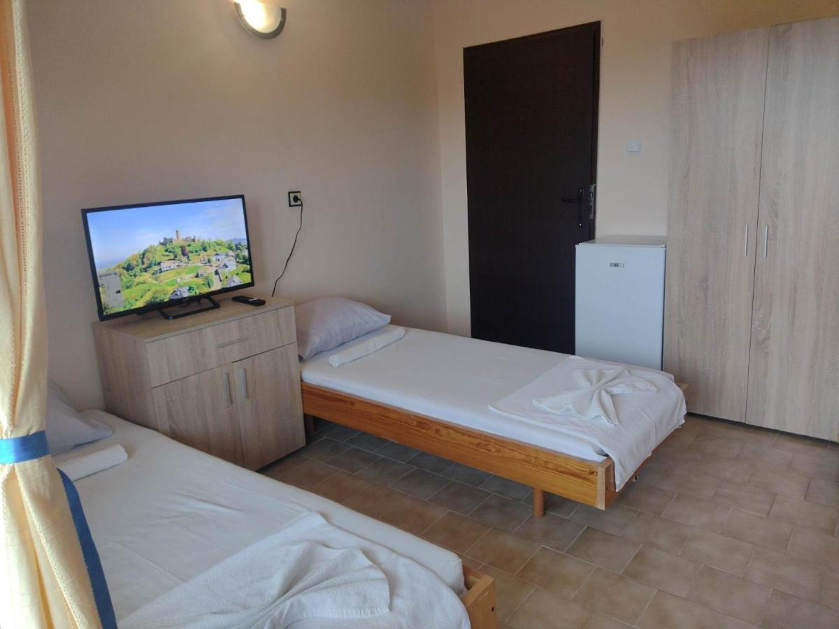 Prostor Guest House Byala  Buitenkant foto