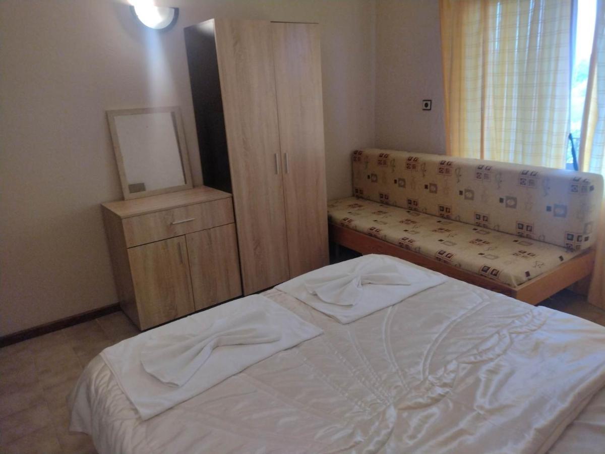 Prostor Guest House Byala  Buitenkant foto